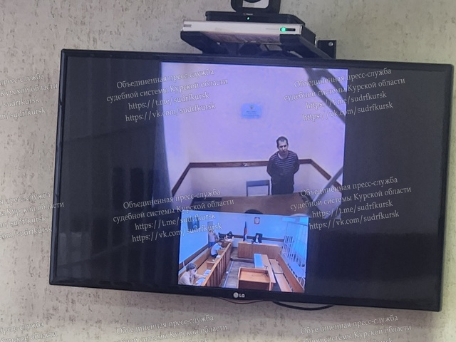 За повторную кражу денег у родственников житель Горшеченского района судом приговорен к колонии общего режима.